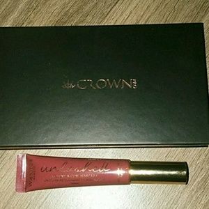Crown Pro Eyeshadow Palette/Wander Beauty Mascara